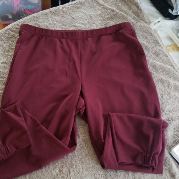 NWT HALSTON WINE DRESS PANTS SZ 1X  CUFF ANKLE - Picture 2 of 6